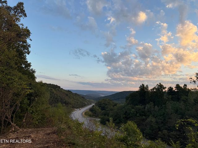 N North York Hwy Hwy, Jamestown, TN 38556