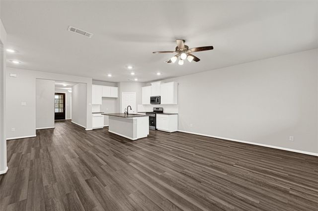 13401 Emerald Mallard Drive, Santa Fe, TX 77568