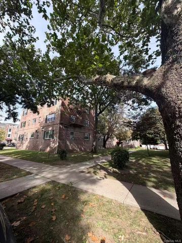 111-15 66th Avenue 2A, Forest Hills, NY 11375