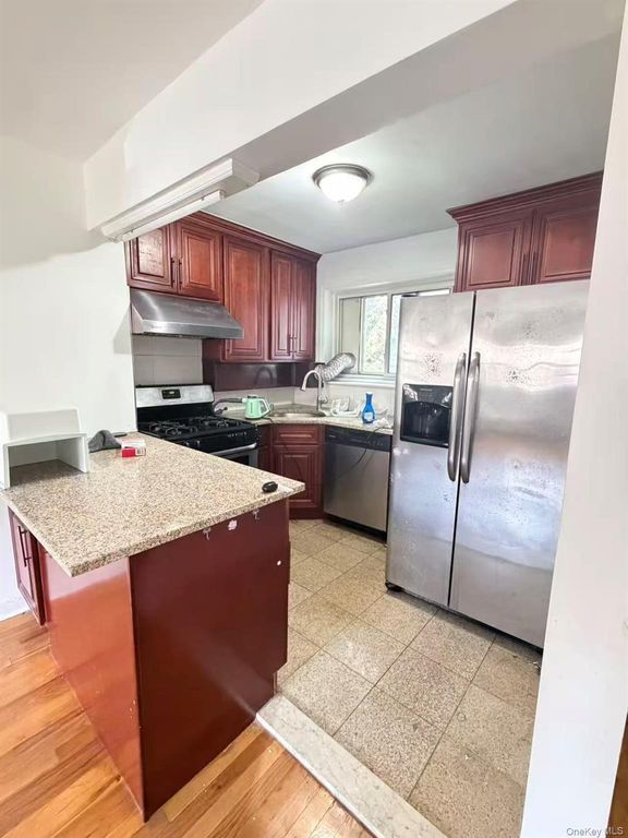 111-15 66th Avenue 2A, Forest Hills, NY 11375 — photo 2