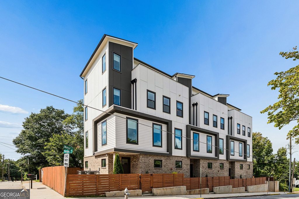 105 Walnut Street, Atlanta, GA 30314