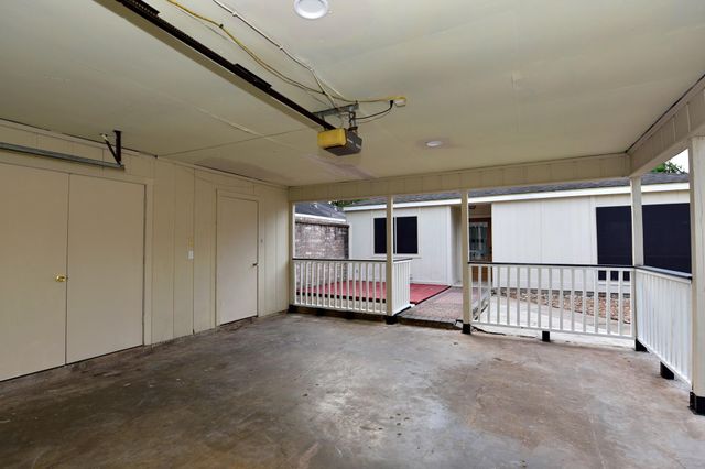 16222 Queensdale Drive, Houston, TX 77082