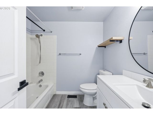 10515 Sw CLYDESDALE Ter, Beaverton, OR 97008