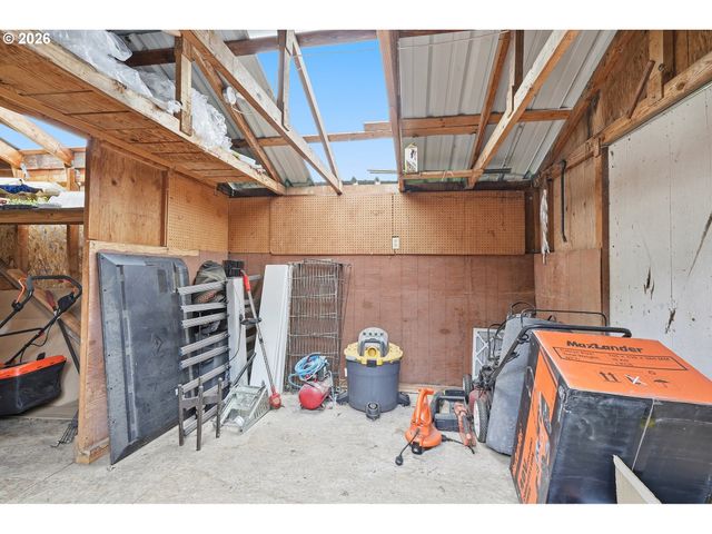 10515 Sw CLYDESDALE Ter, Beaverton, OR 97008