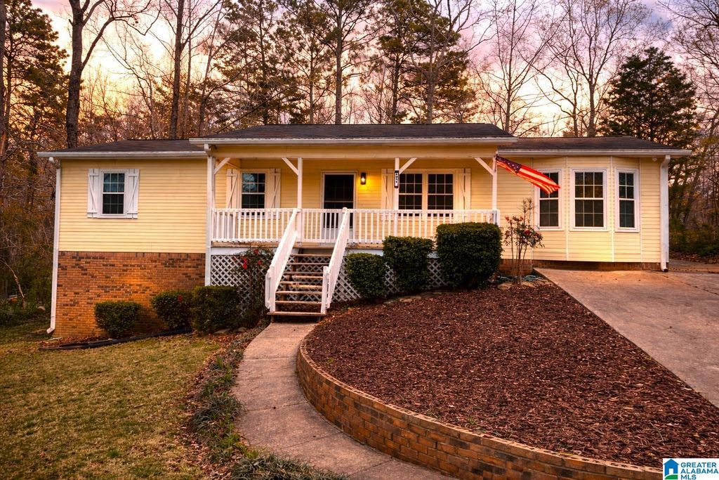 6813 SAN MOORE DRIVE, Pinson, AL 35126