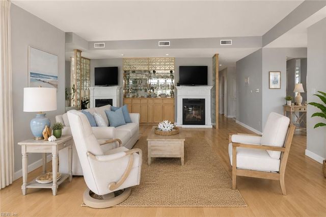 500 Winston Salem Ave Apt 103, Virginia Beach, VA 23451