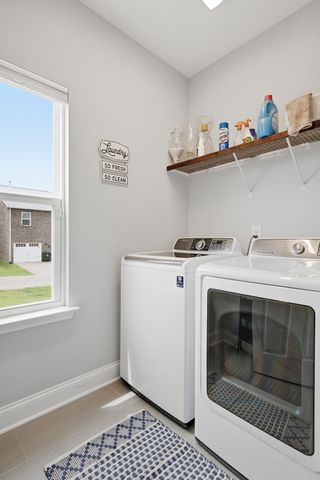 313 Cloverbrook Way, Gallatin, TN 37066