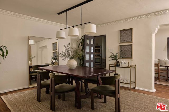 7939 Hillside Avenue, Los Angeles, CA 90046