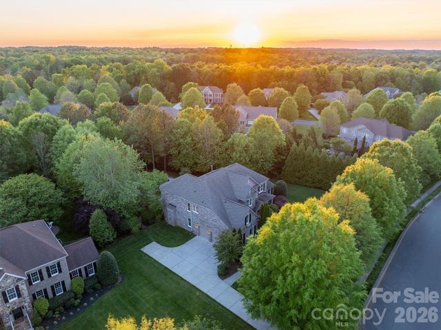 6017 Autumn Blossom Lane, Waxhaw, NC 28173