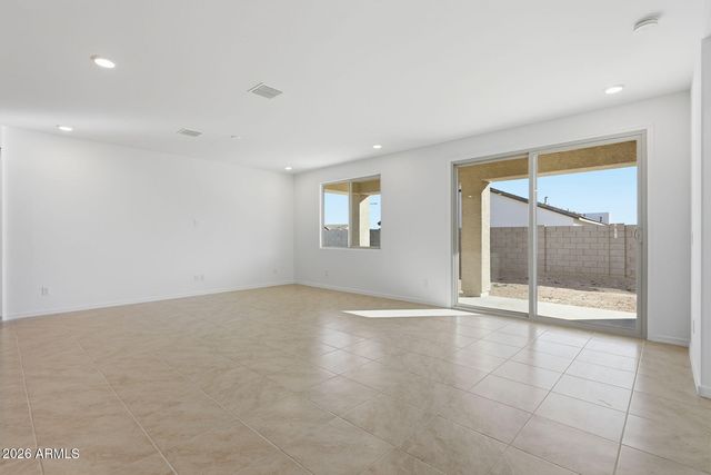 24229 W RAYMOND Street, Buckeye, AZ 85326