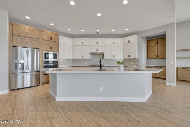 18915 W LAWRENCE Road, Waddell, AZ 85355