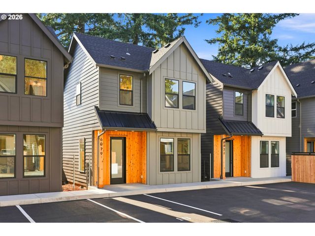 6019 Se TENINO St, Portland, OR 97206