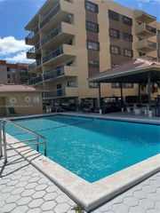 5249 NW 7th St 303, Miami, FL 33126