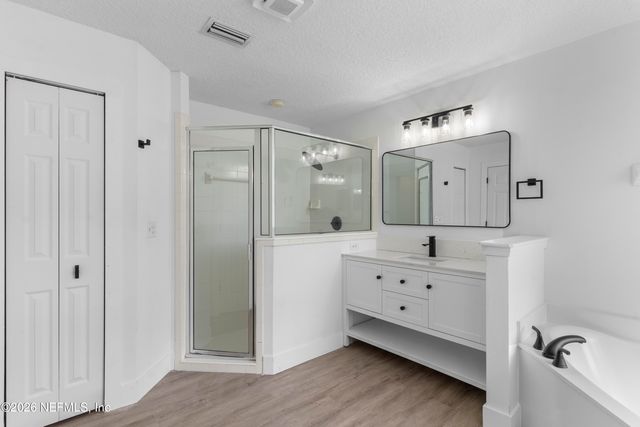 6369 SPRING HOLLOW Court, Jacksonville, FL 32218