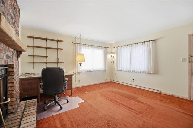 N72W15292 Patio COURT, Menomonee Falls, WI 53051