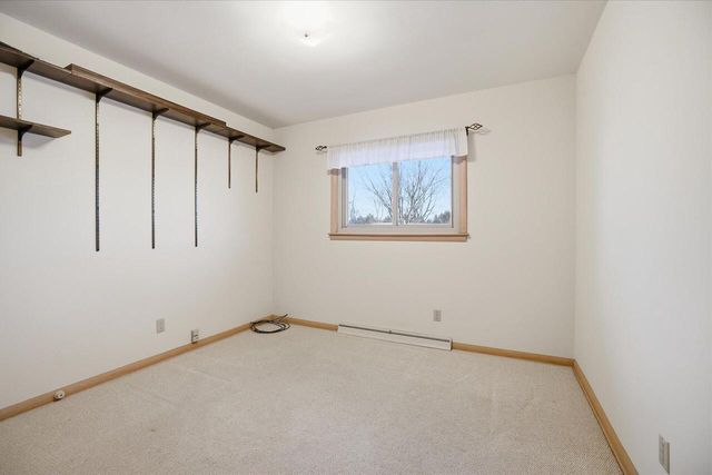 N72W15292 Patio COURT, Menomonee Falls, WI 53051