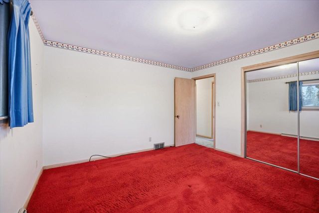 N72W15292 Patio COURT, Menomonee Falls, WI 53051