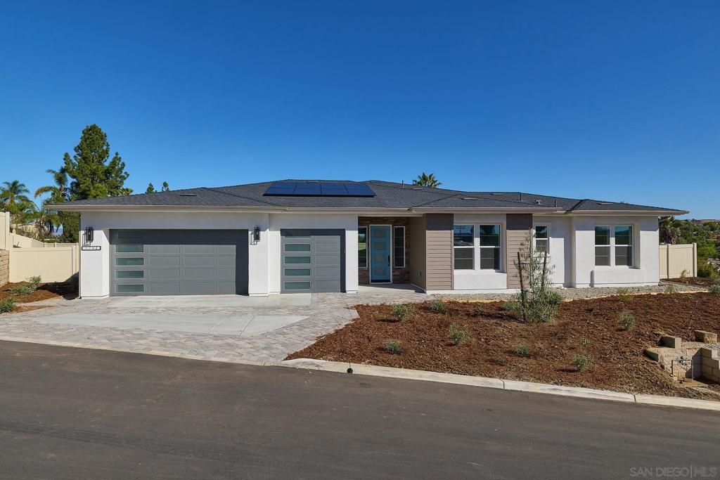 1746 Ishihara Rd, Vista, CA 92084 — exterior