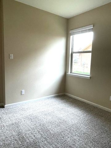 1149 Beaverwood Lane, Crowley, TX 76036