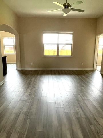 1149 Beaverwood Lane, Crowley, TX 76036