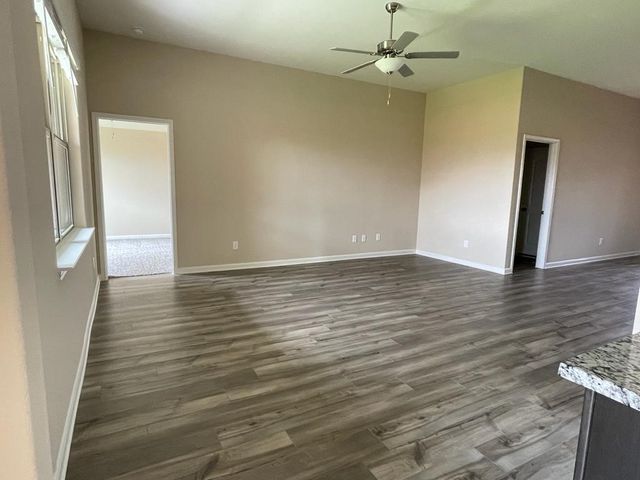 1149 Beaverwood Lane, Crowley, TX 76036