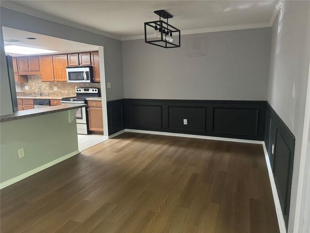 2207 Surrey Court SE, Marietta, GA 30067