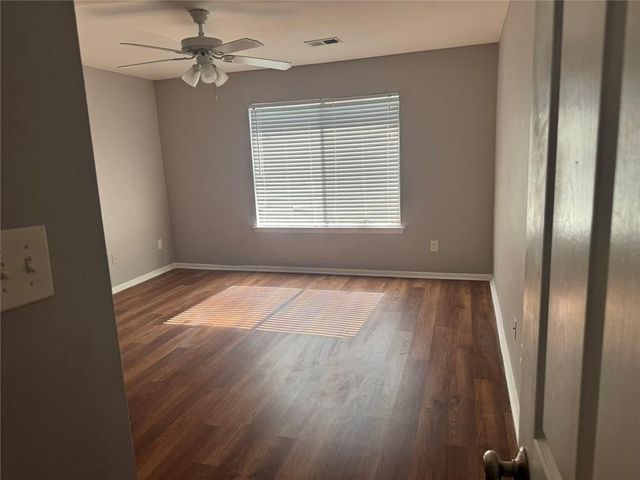 2207 Surrey Court SE, Marietta, GA 30067