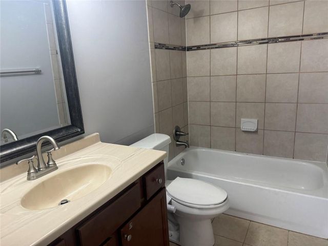 2207 Surrey Court SE, Marietta, GA 30067