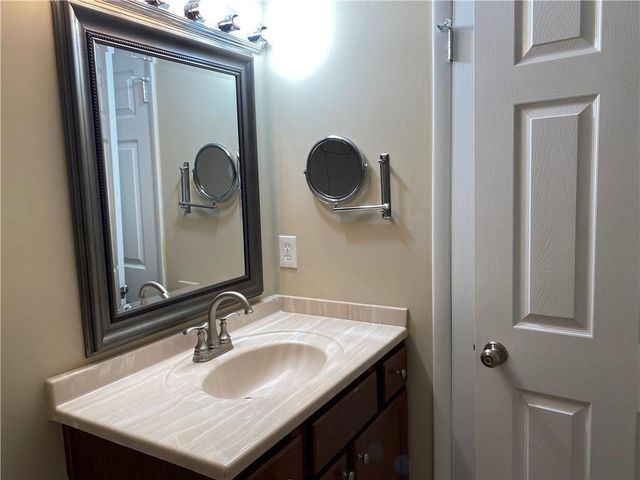 2207 Surrey Court SE, Marietta, GA 30067
