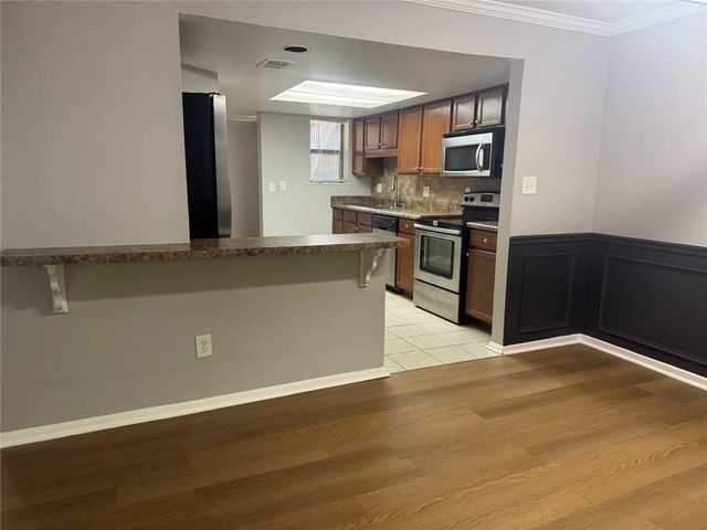2207 Surrey Court SE, Marietta, GA 30067