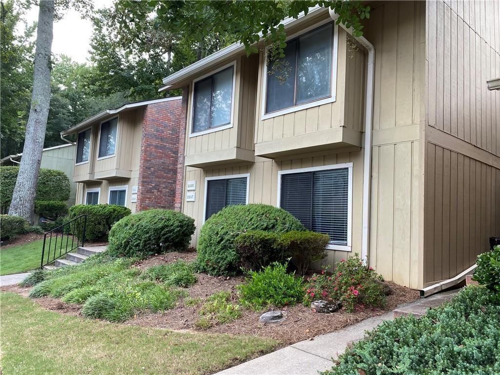 2207 Surrey Court SE, Marietta, GA 30067