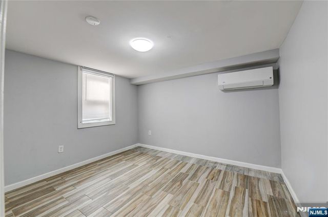 188 Pennington Street, Newark, NJ 07105