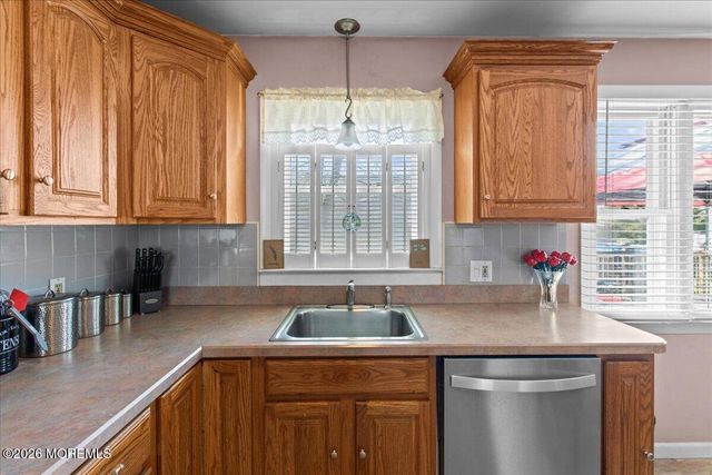 939 Clifton Street, Forked River, NJ 08731