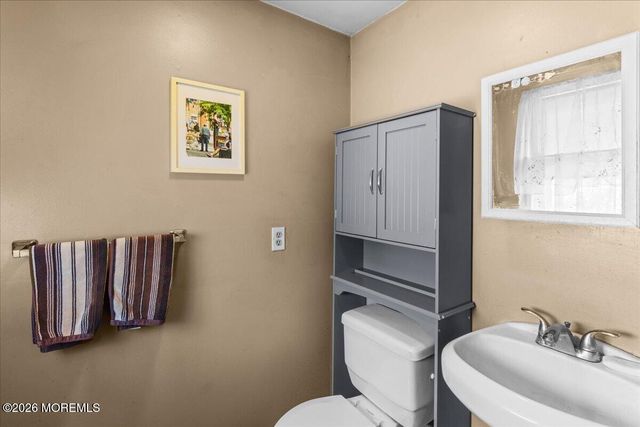 939 Clifton Street, Forked River, NJ 08731