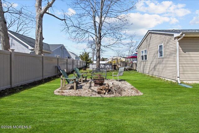 939 Clifton Street, Forked River, NJ 08731