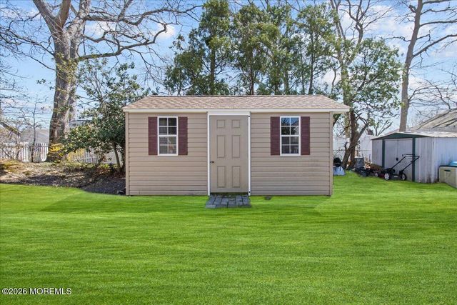 939 Clifton Street, Forked River, NJ 08731