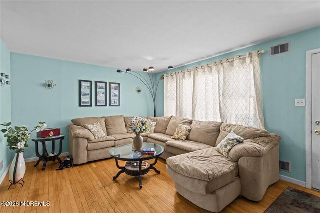 939 Clifton Street, Forked River, NJ 08731