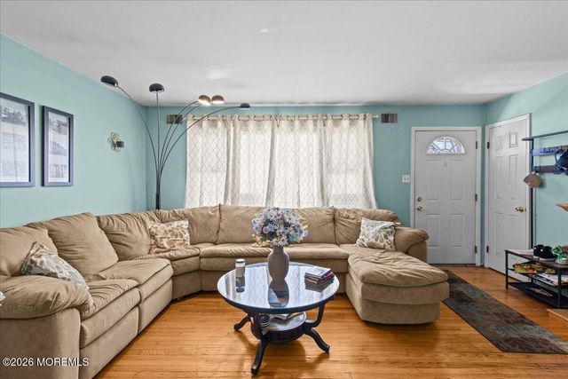 939 Clifton Street, Forked River, NJ 08731