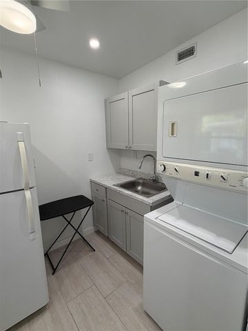 2815 ROGAN ROAD, Orlando, FL 32812