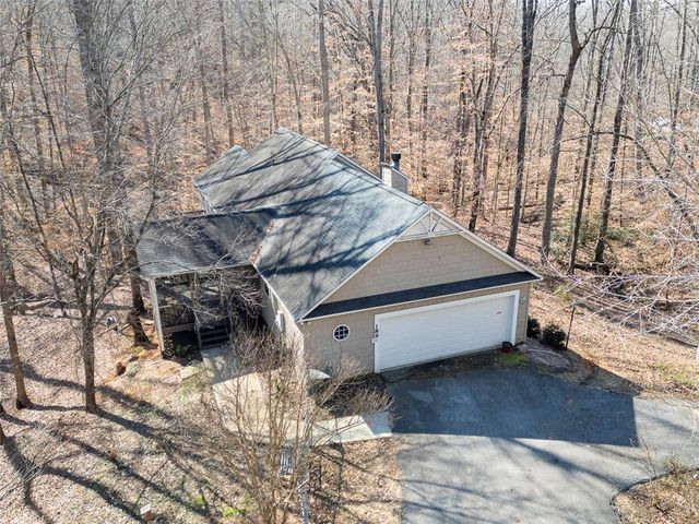 189 Fond Du Lac Drive, Central, SC 29630