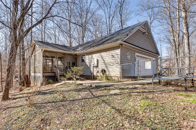 189 Fond Du Lac Drive, Central, SC 29630