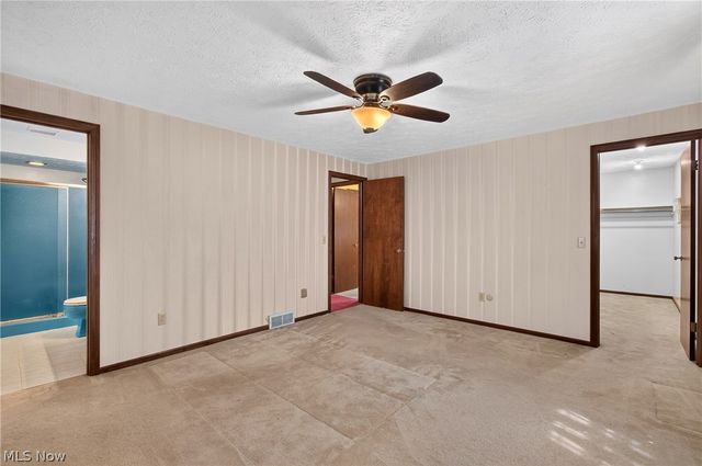 2537 Dogwood Drive NE, Massillon, OH 44646