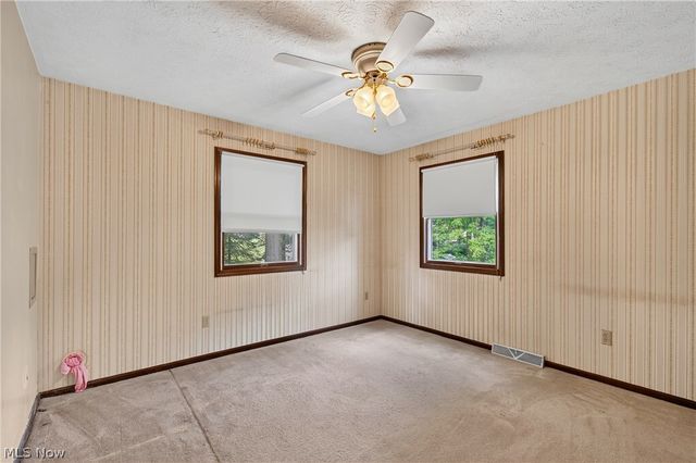 2537 Dogwood Drive NE, Massillon, OH 44646