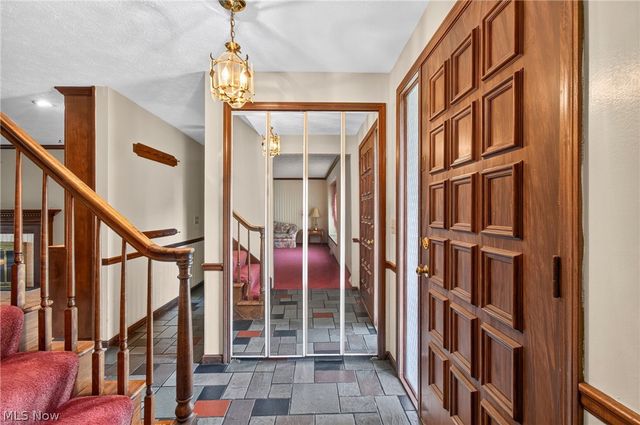 2537 Dogwood Drive NE, Massillon, OH 44646