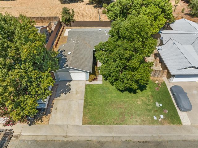 8617 El Sobrante Way, Orangevale, CA 95662