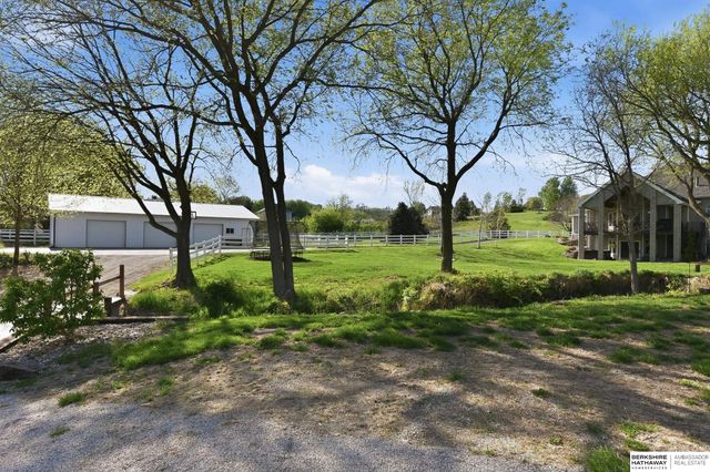 1544 Kameo Drive, Fort Calhoun, NE 68122