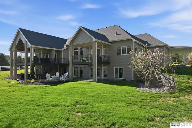 1544 Kameo Drive, Fort Calhoun, NE 68122