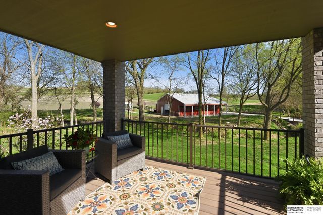 1544 Kameo Drive, Fort Calhoun, NE 68122