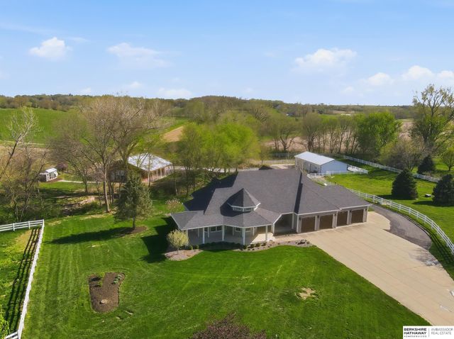 1544 Kameo Drive, Fort Calhoun, NE 68122