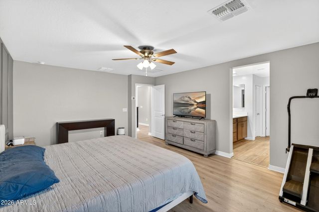 18227 W VOGEL Avenue, Goodyear, AZ 85338
